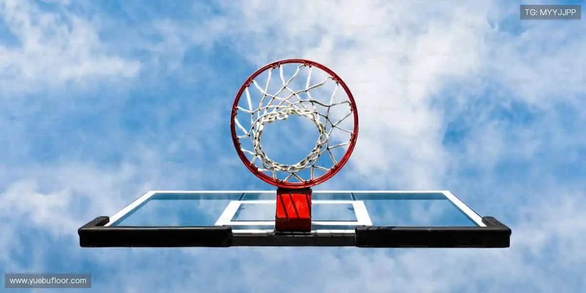 赛场之外,我们与你同在 —— 实时解说,深度分析!🎙️📊